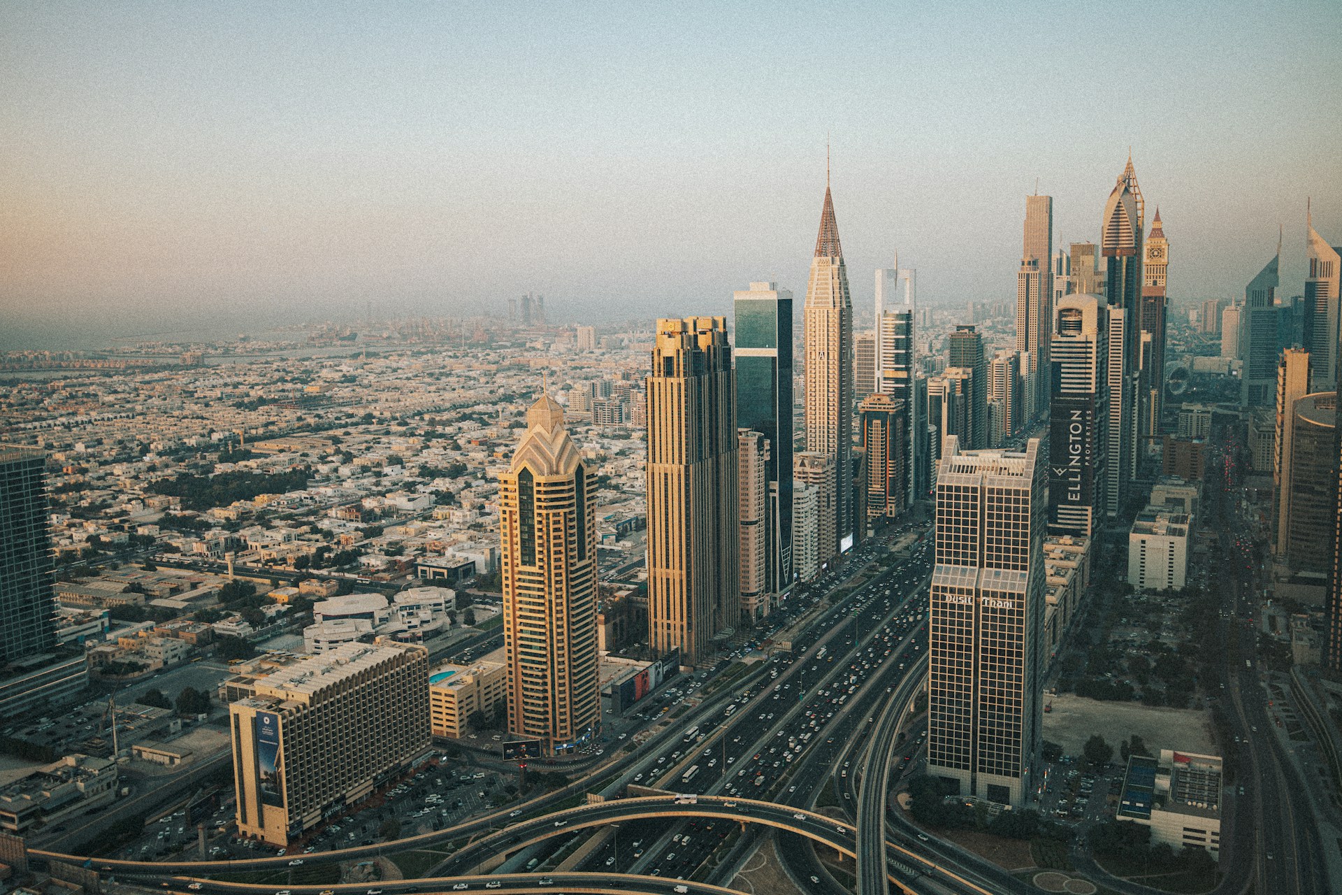 Dubai Real Estate Market: Late Summer 2025 Dynamics