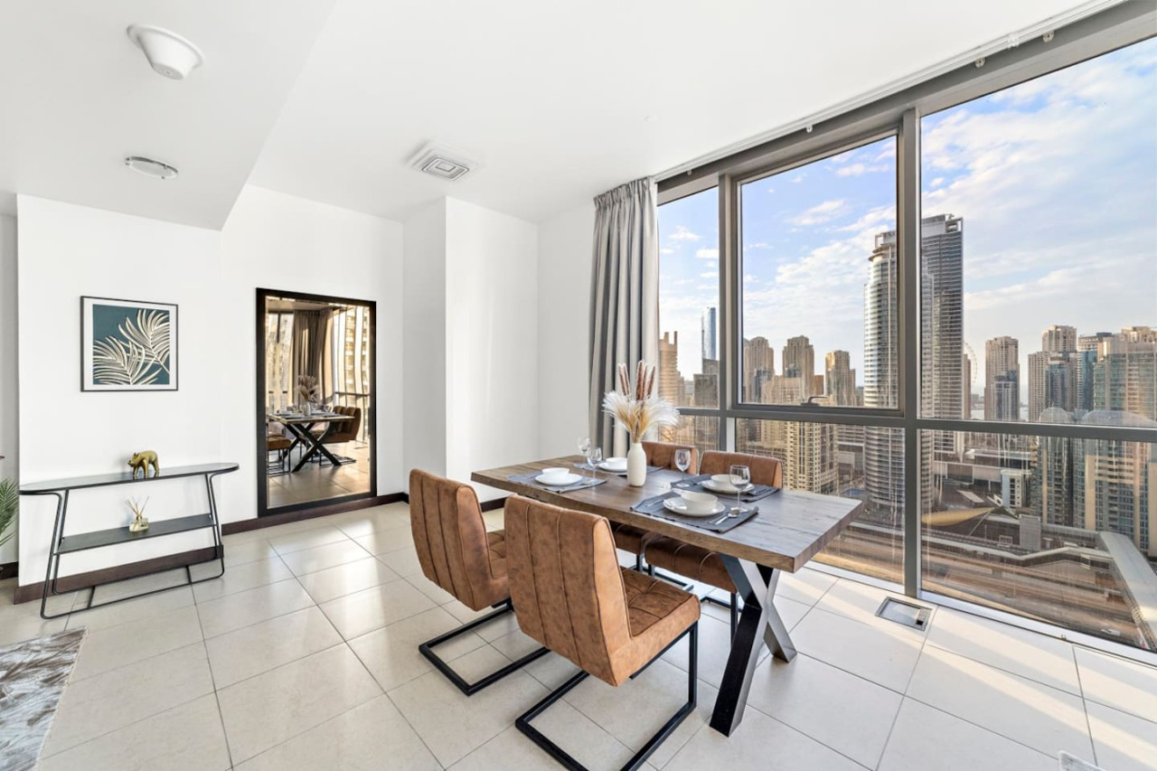 Dubai Real Estate Market 2025: Preliminary Year-End Insights for Investors